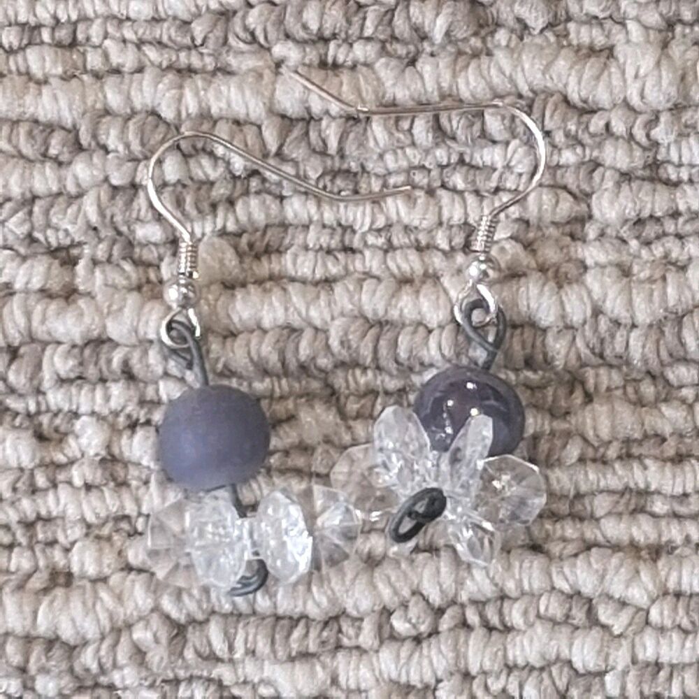VINTAGE PURPLE BEAD CLEAR FLOWER DANGLE EARRINGS HANDCRAFTED DROP HOOKS Womens